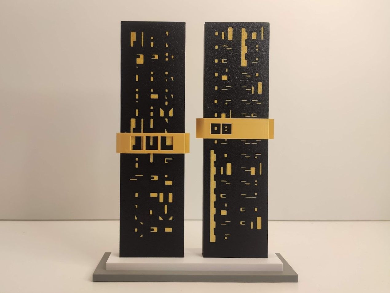 Neo-Skyscraper: 3D-Printed Cyberpunk Perpetual Desk Calendar